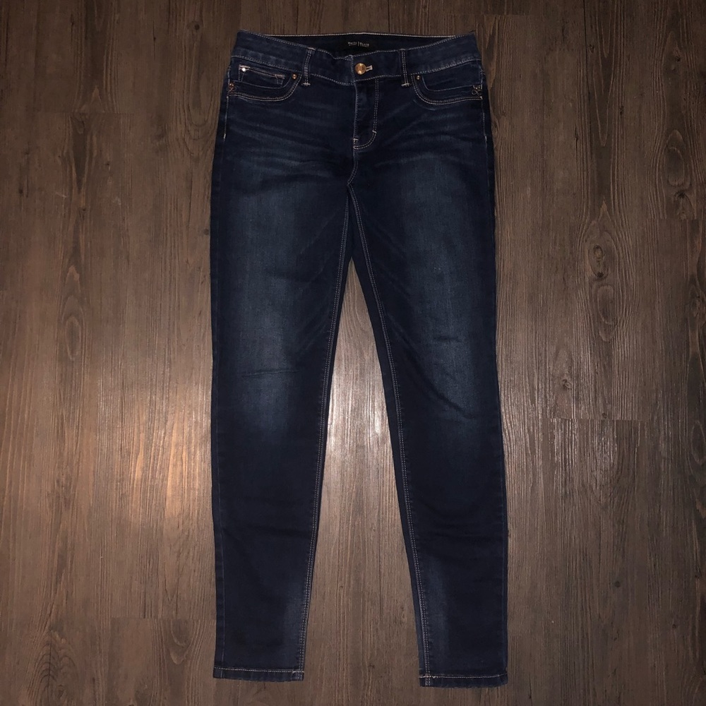 WHBM SKINNY LEG JEANS